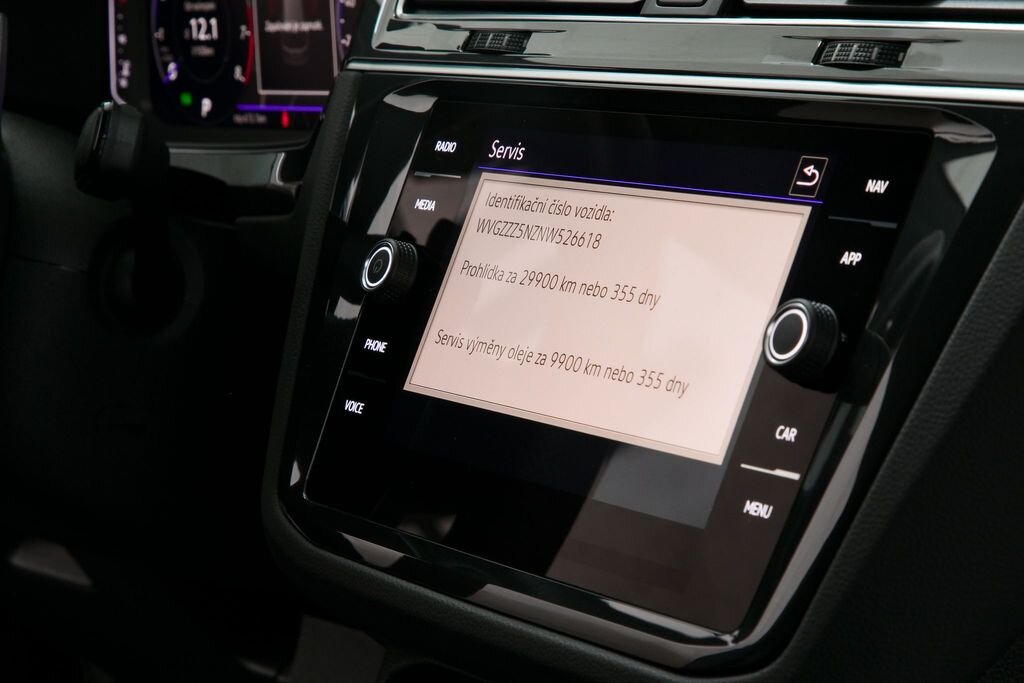 Volkswagen Tiguan SUV 2,0 l 235 kw