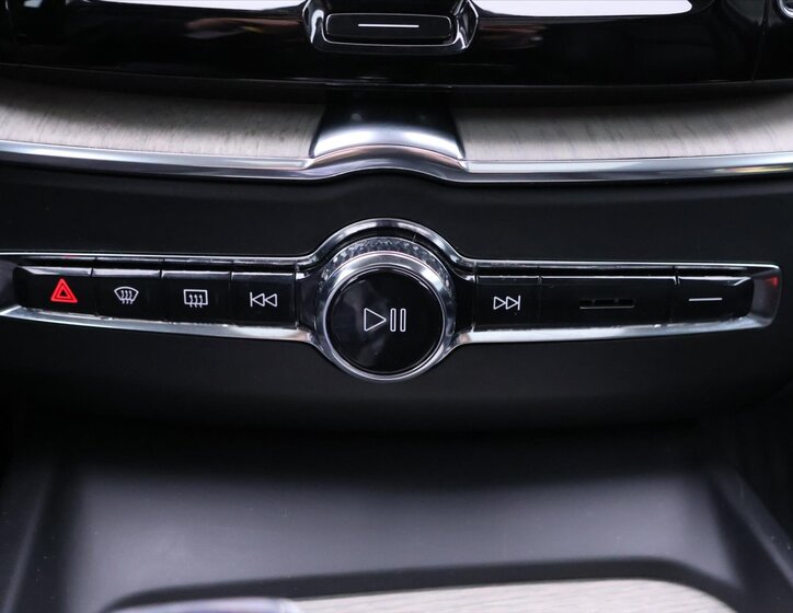 Volvo XC60 SUV 2,0 l 183 kw