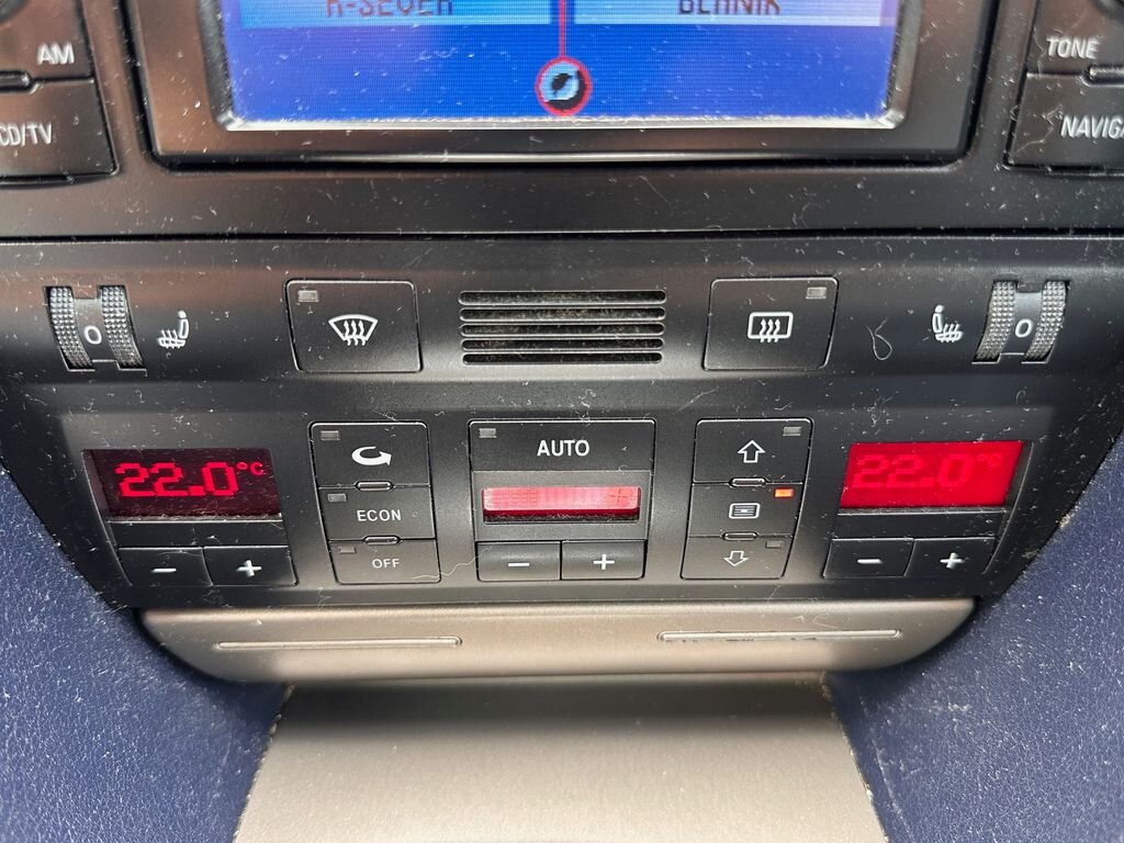 Audi S6 Kombi 4,2 l 220 kw