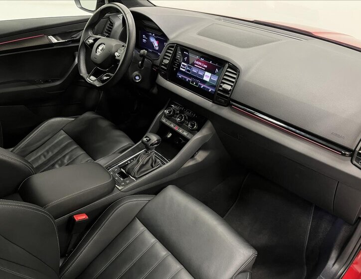 Škoda Karoq SUV / Terénní 2,0 l 140 kw