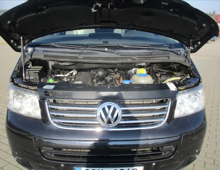 Volkswagen Multivan Kombi 2,5 l 128 kw
