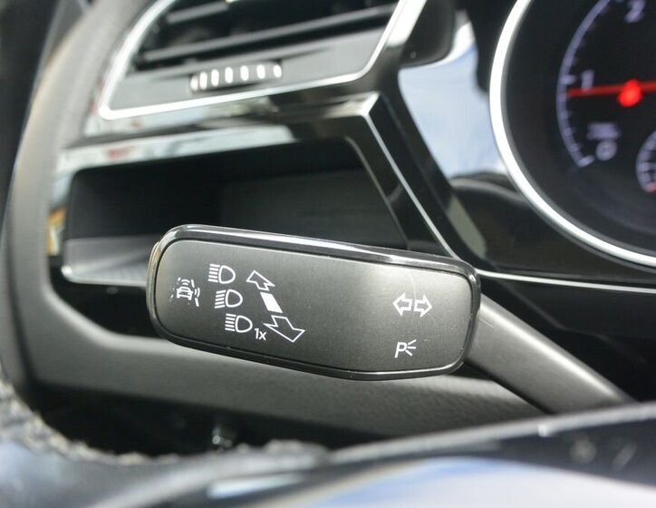 Volkswagen Touran MPV 2,0 l 110 kw