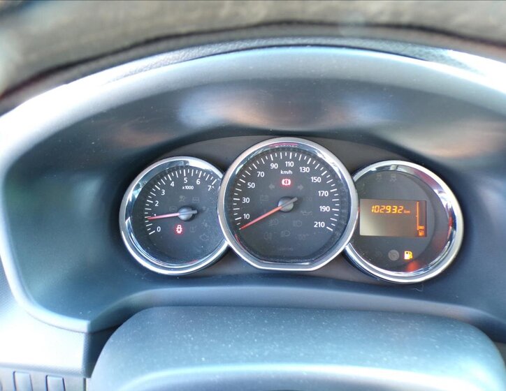 Dacia Sandero Hatchback 1,1 l 54 kw