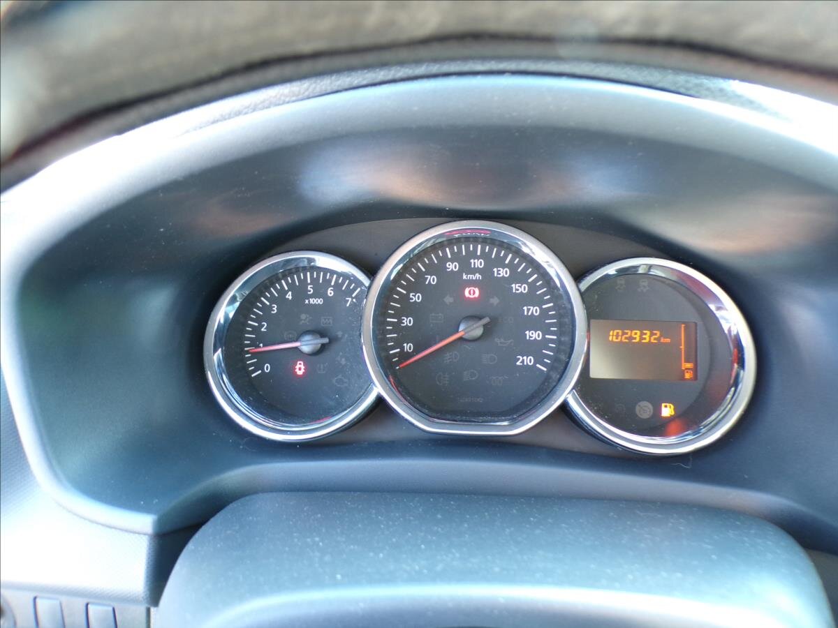 Dacia Sandero Hatchback 1,1 l 54 kw