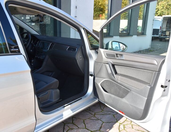 Volkswagen Golf Sportsvan 17