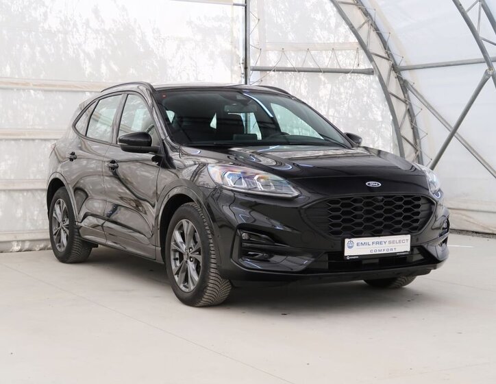Ford Kuga SUV / Terénní 2,0 l 88 kw