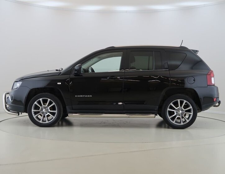 Jeep Compass SUV / Terénní 2,1 l 120 kw