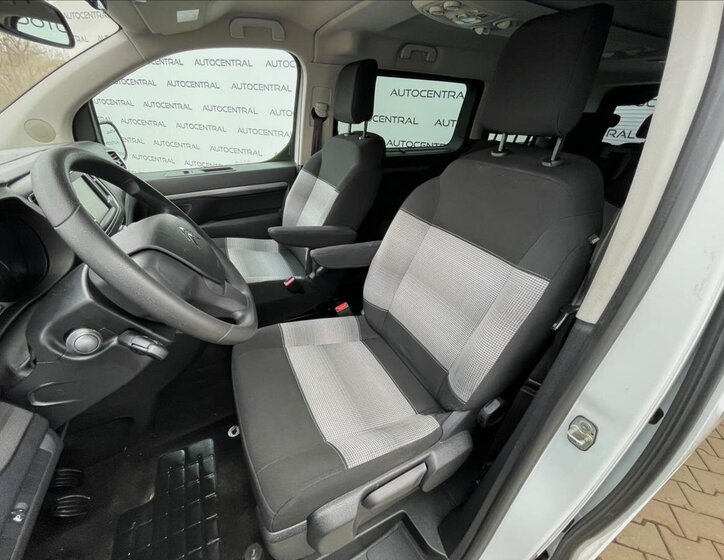 Citroën SpaceTourer 10