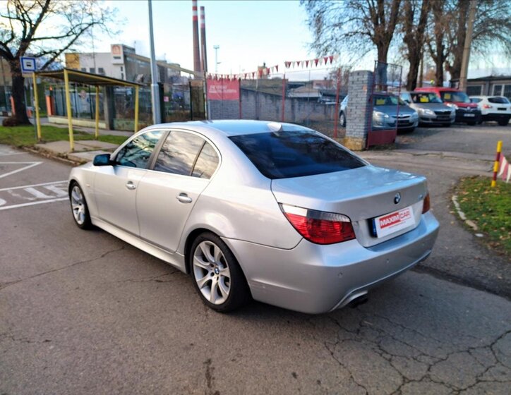 BMW Řada 5 Sedan 3,0 l 170 kw