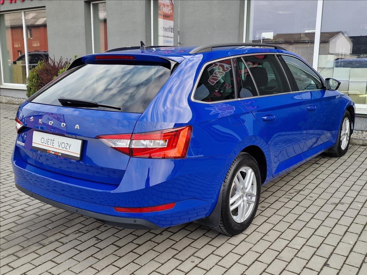 Škoda Superb Kombi 2,0 l 110 kw