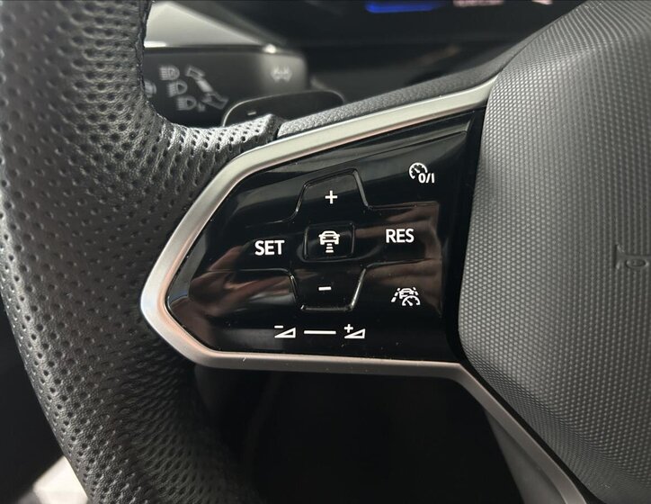 Volkswagen Arteon Kombi 2,0 l 147 kw