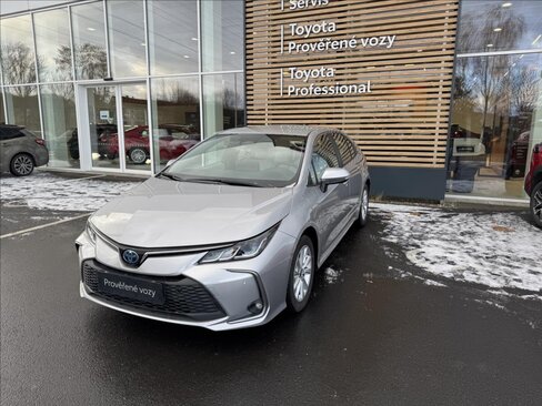 Toyota Corolla Sedan / Limuzína 1,8 l 72 kw