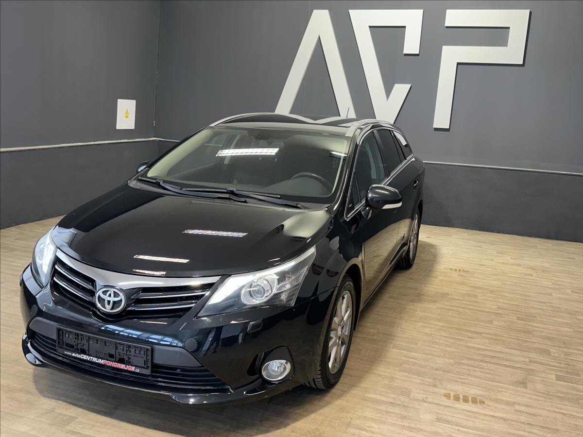 Toyota Avensis Kombi 2,0 l 91 kw