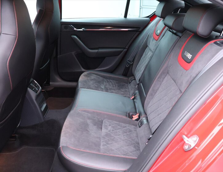 Škoda Octavia Liftback 2,0 l 180 kw