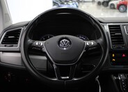 Volkswagen Multivan 10