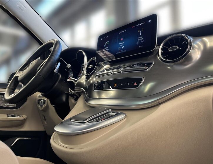 Mercedes-Benz Třídy V 16