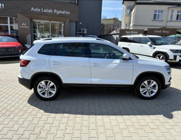 Škoda Karoq SUV / Terénní 2,0 l 110 kw