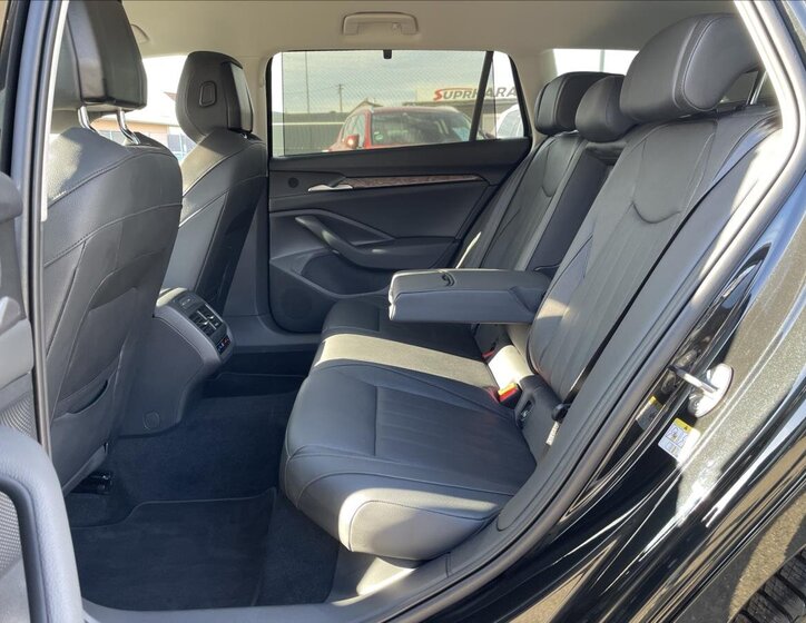 Škoda Superb Kombi 2,0 l 110 kw