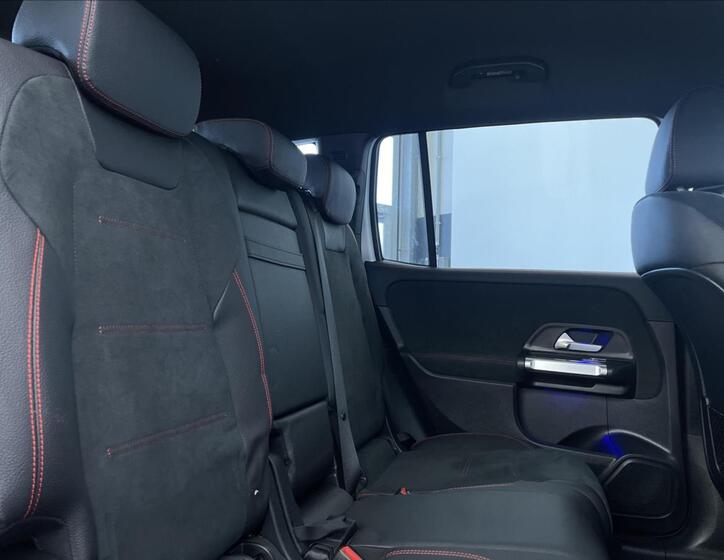 Mercedes-Benz GLB 19