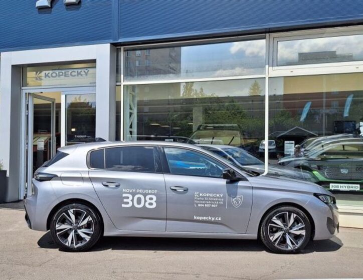Peugeot 308 7