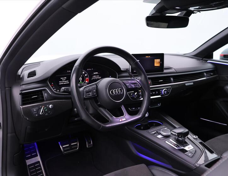 Audi S5 30
