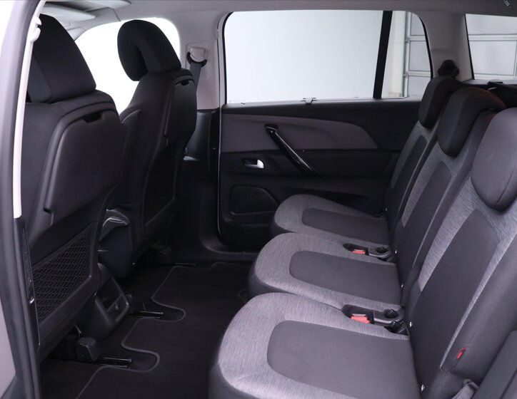 Citroën Grand C4 Picasso MPV 1,2 l 96 kw