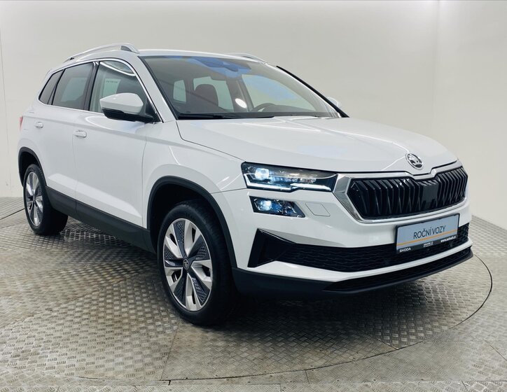 Škoda Karoq SUV 1,5 l 110 kw