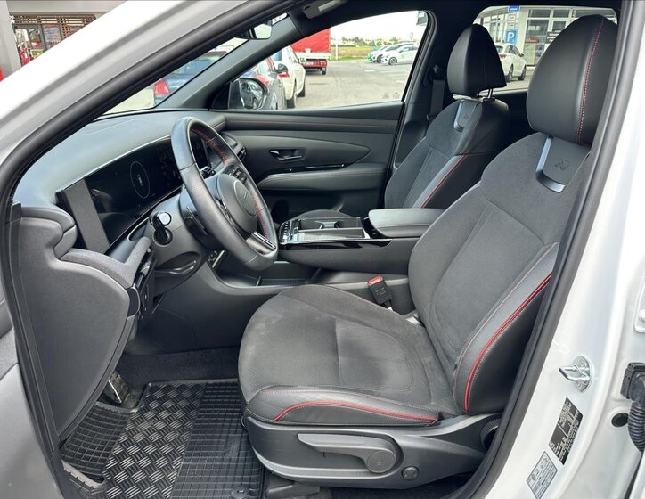 Hyundai Tucson SUV 1,6 l 117 kw