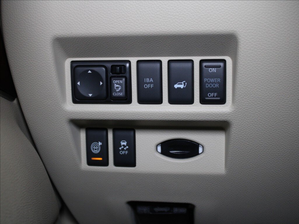 Infiniti QX70 SUV / Terénní 3,0 l 175 kw