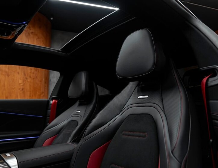 Mercedes-Benz Ostatní Kupé 3,0 l 330 kw