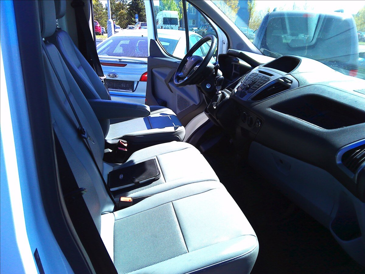 Ford Transit MPV 2,2 l 74 kw