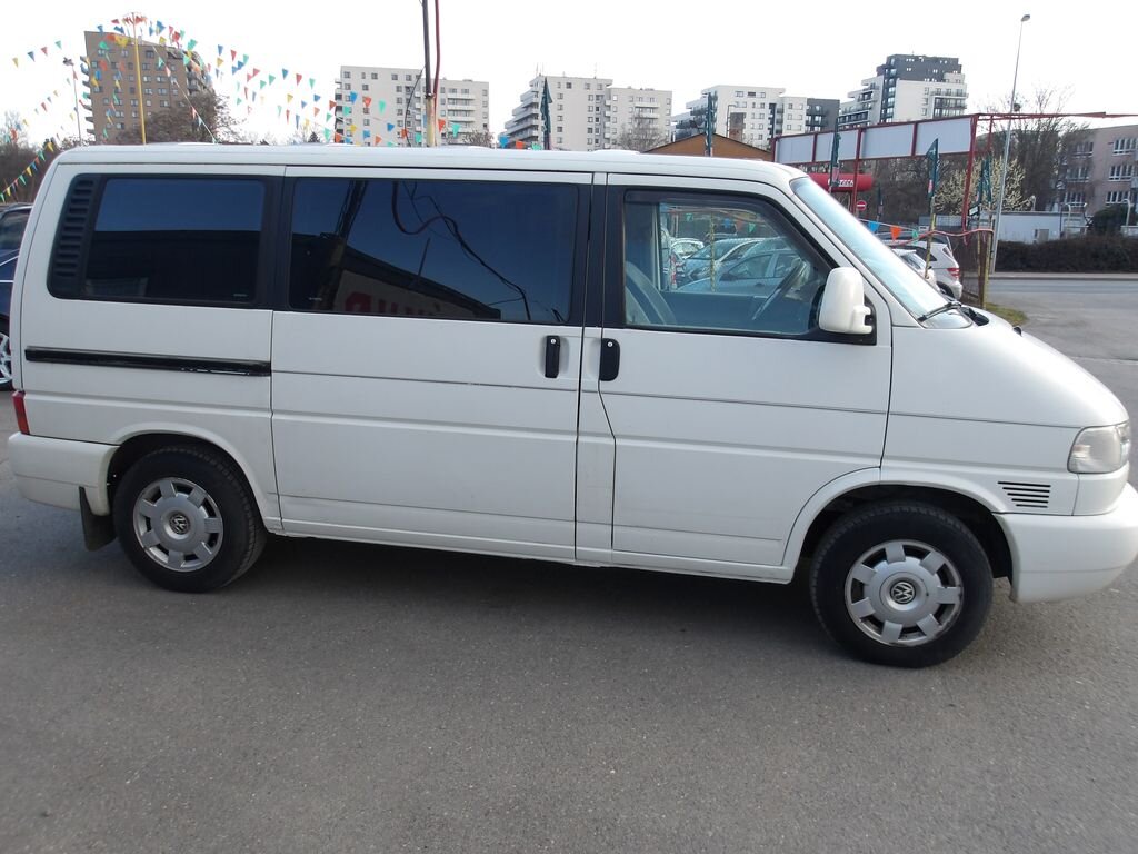 Volkswagen Multivan VAN / Minibus 2,5 l 75 kw