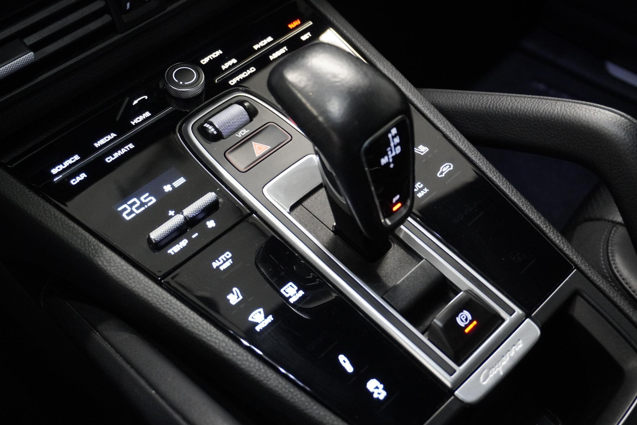 Porsche Cayenne SUV 2,9 l 250 kw