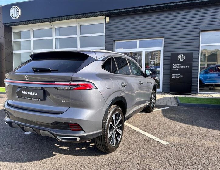 MG HS SUV / Terénní 1,5 l 125 kw