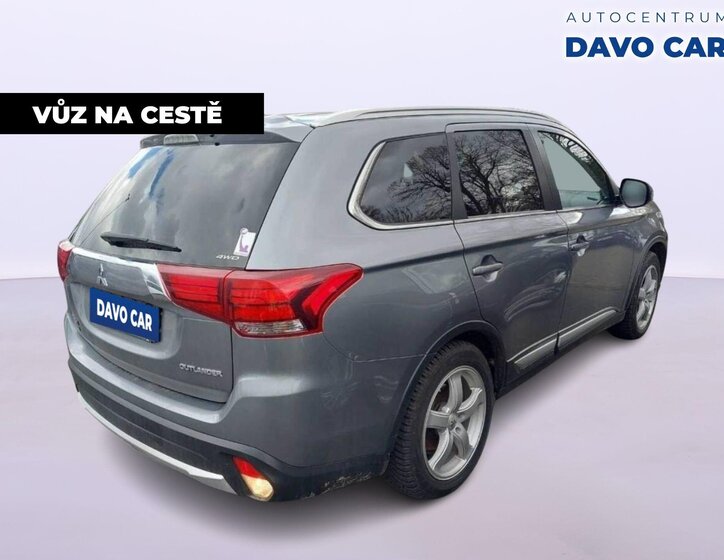 Mitsubishi Outlander SUV 2,0 l 110 kw