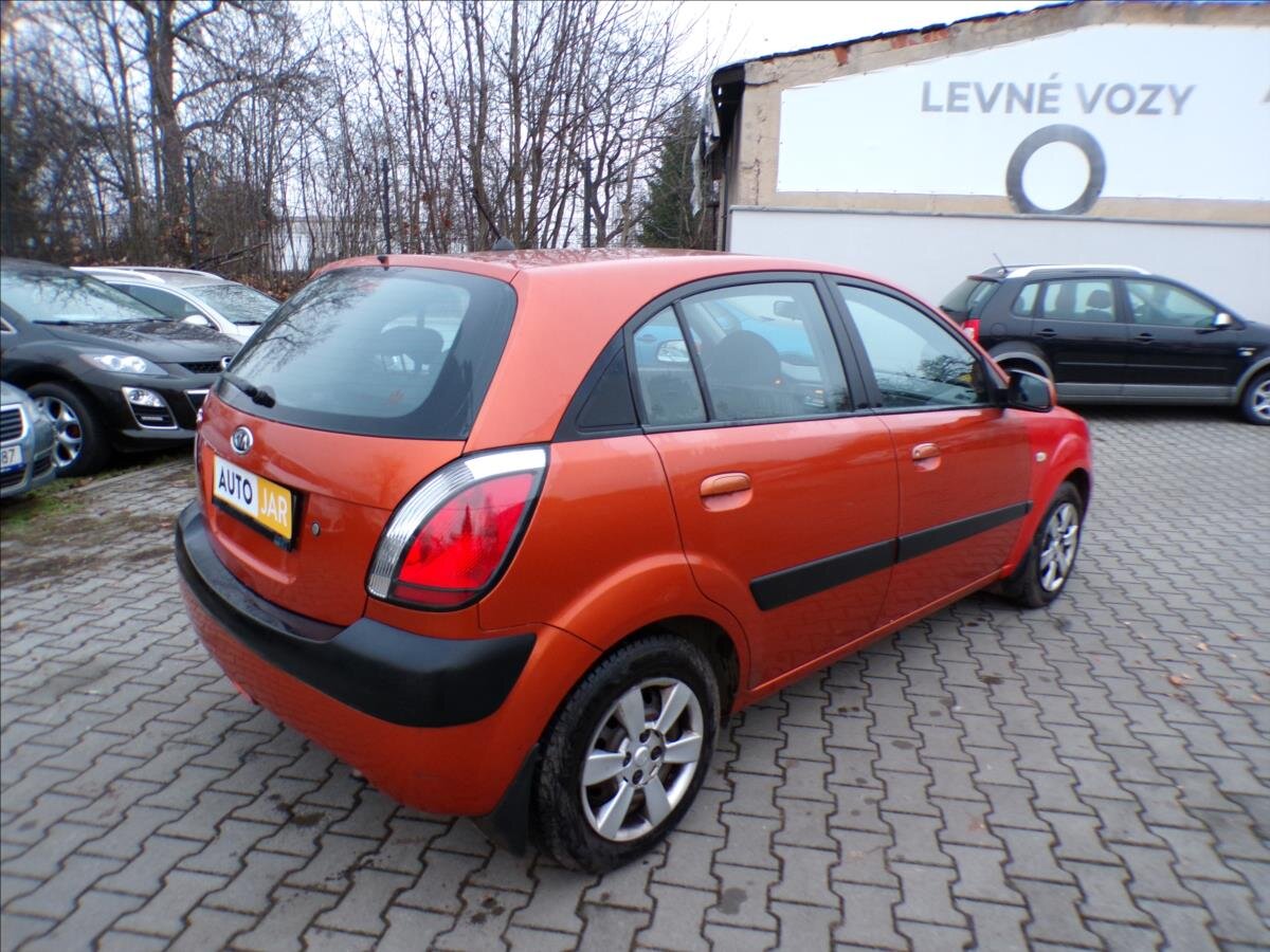 KIA Rio Kombi 1,4 l 71 kw