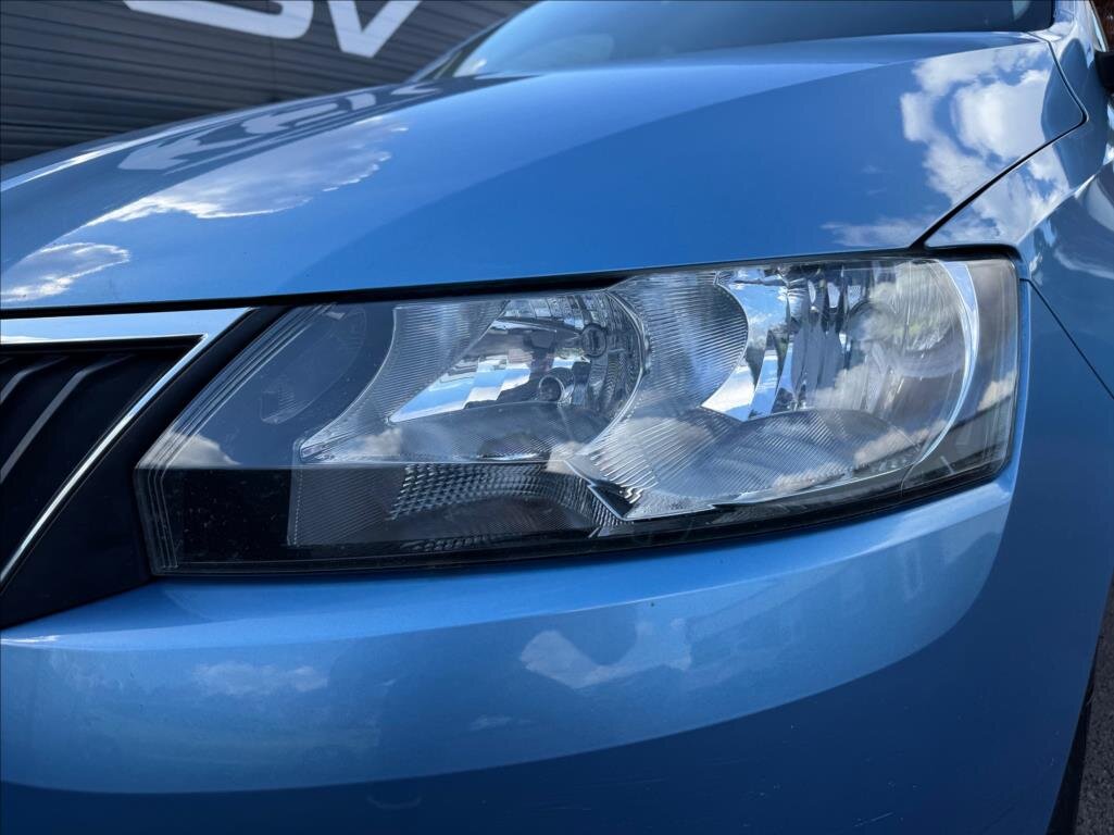 Škoda Rapid Liftback 1,2 l 63 kw