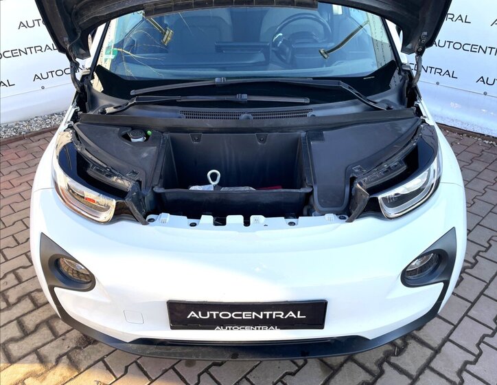 BMW i3 Hatchback 647,0 75 kw