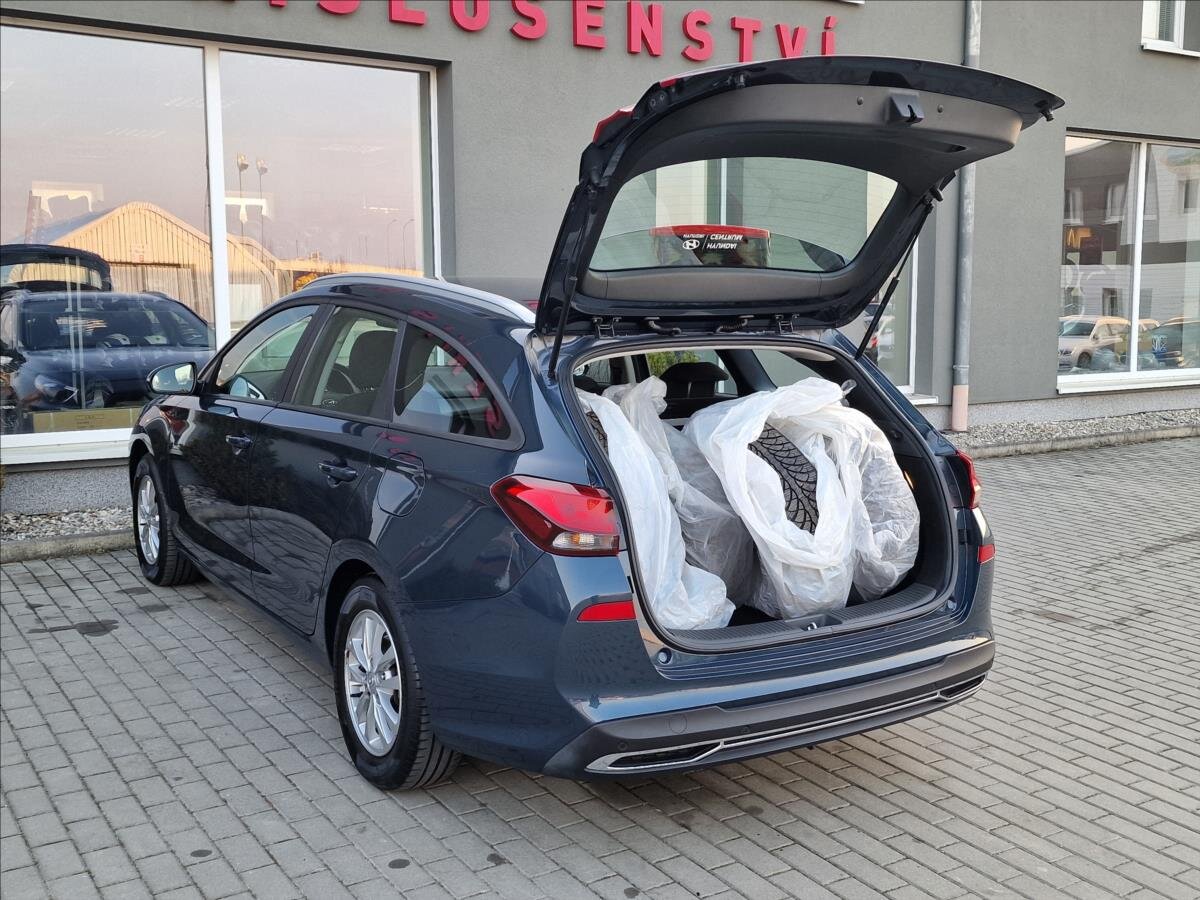 Hyundai i30 Kombi 1,6 l 85 kw