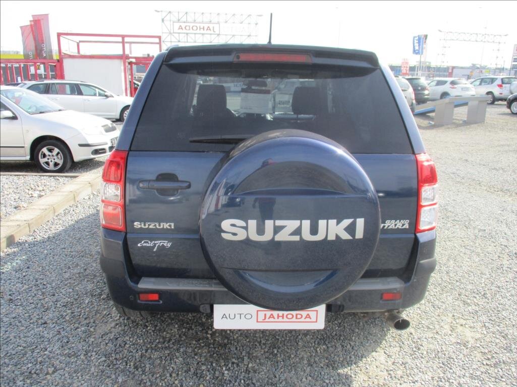Suzuki Grand Vitara SUV / Terénní 2,4 l 124 kw