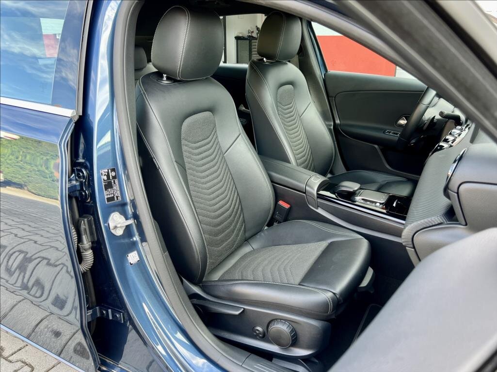 Mercedes-Benz Třídy A Hatchback 2,0 l 110 kw
