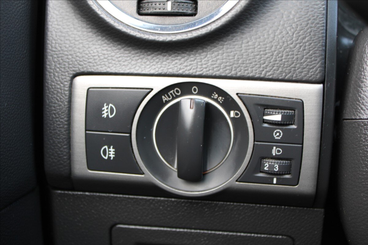 Opel Antara SUV / Terénní 2,0 l 110 kw