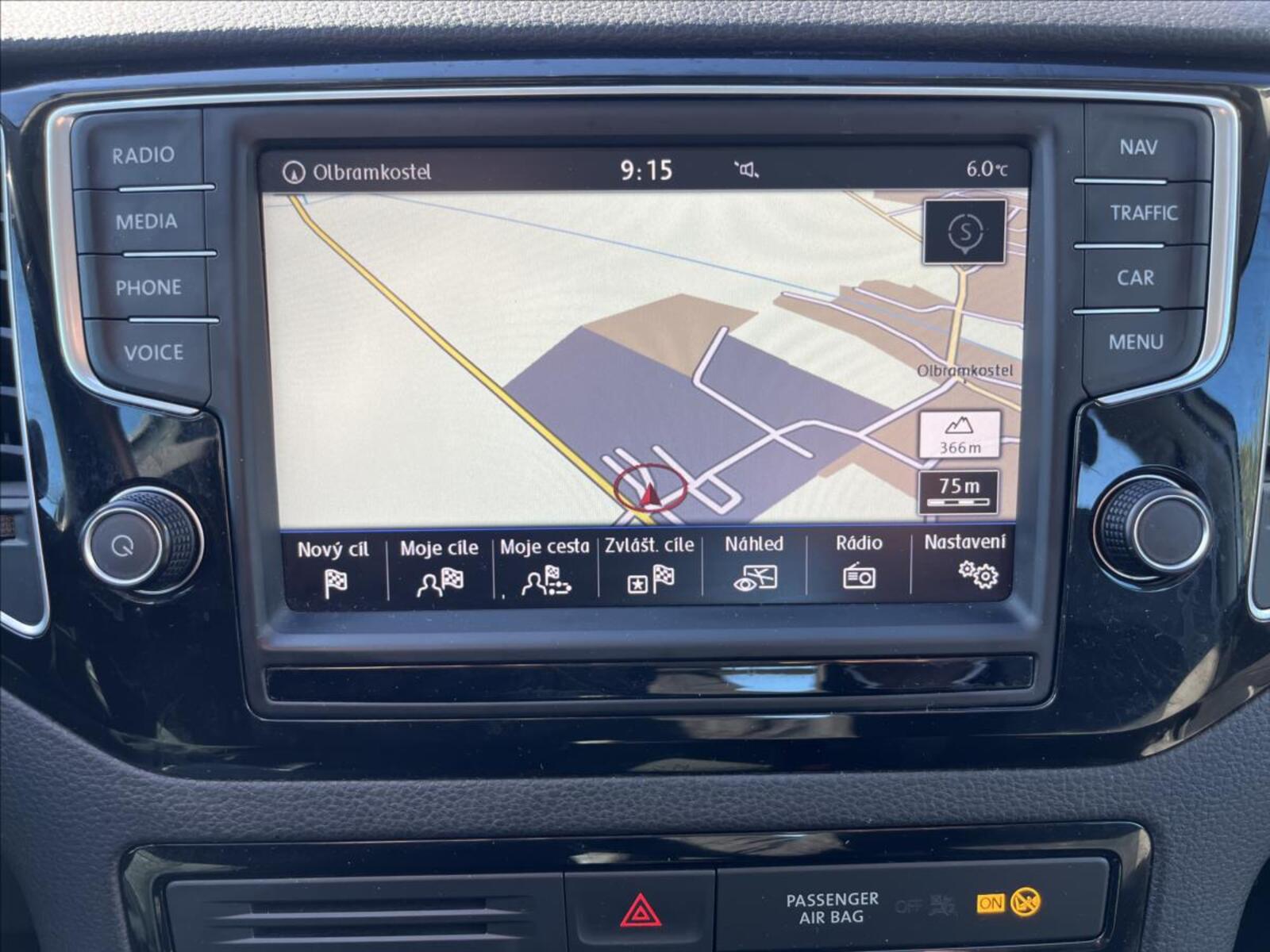 Volkswagen Golf Sportsvan 18