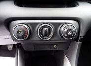 Toyota Yaris Hatchback 998,0 53 kw