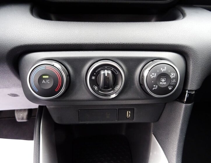 Toyota Yaris Hatchback 998,0 53 kw