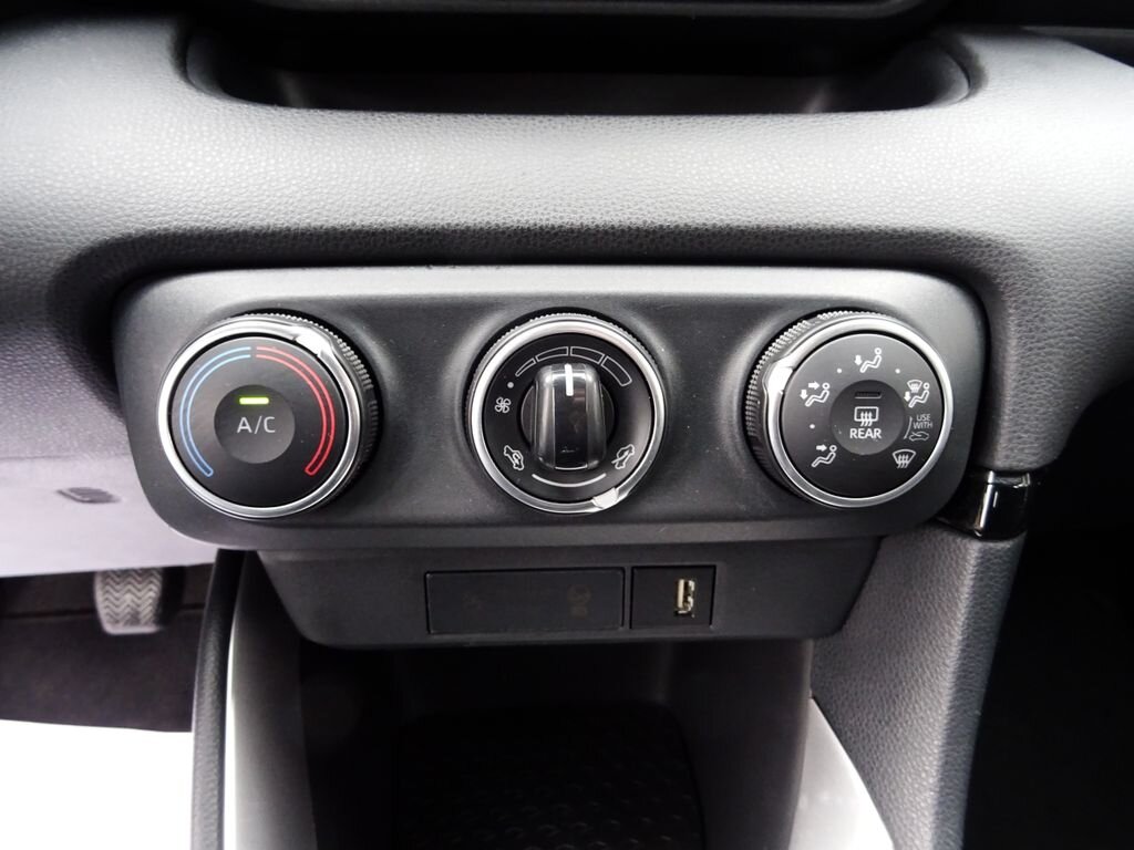 Toyota Yaris Hatchback 998,0 53 kw