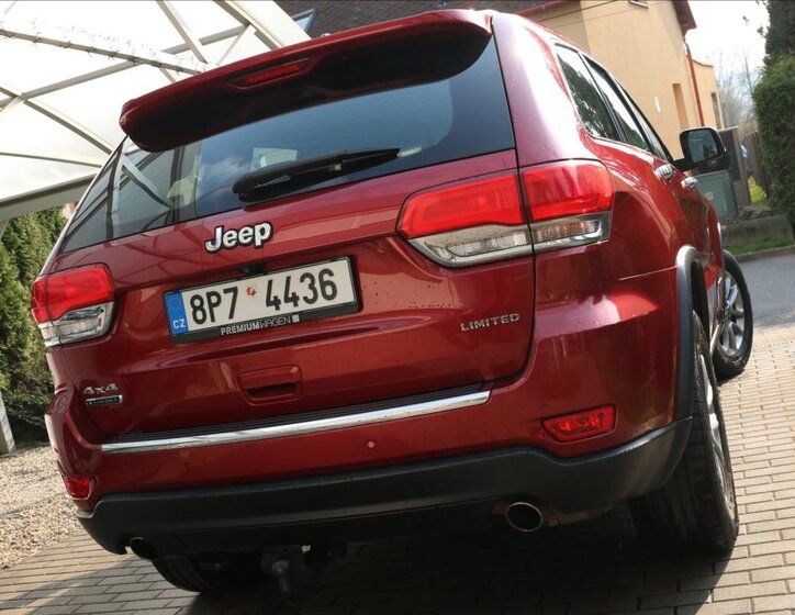 Jeep Grand Cherokee Kombi 3,0 l 184 kw