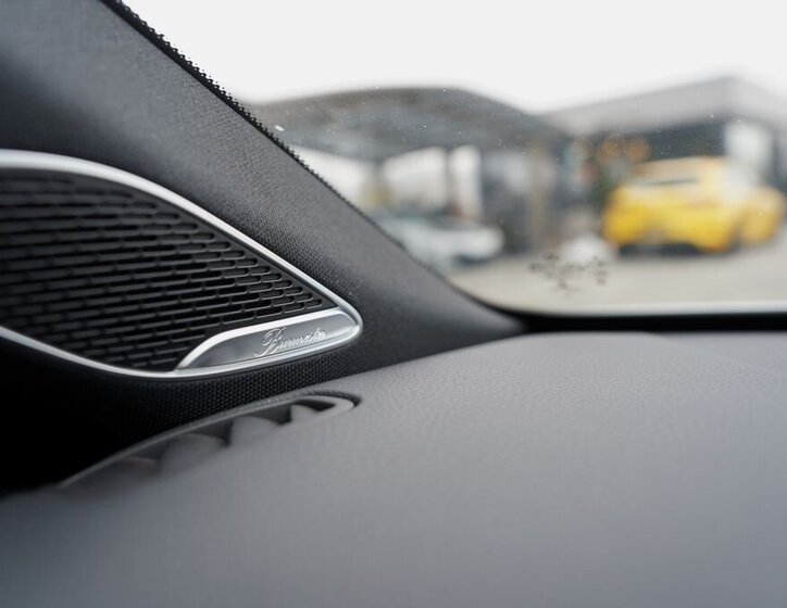 Mercedes-Benz CLA Sedan 2,0 l 340 kw