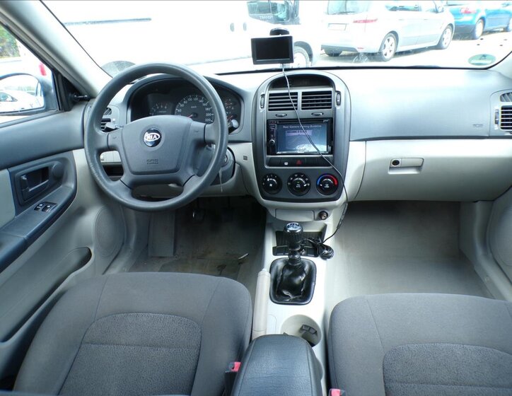 KIA Cerato Kombi 1,6 l 84 kw