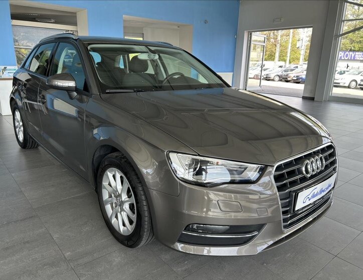 Audi A3 Hatchback 1,4 l 90 kw